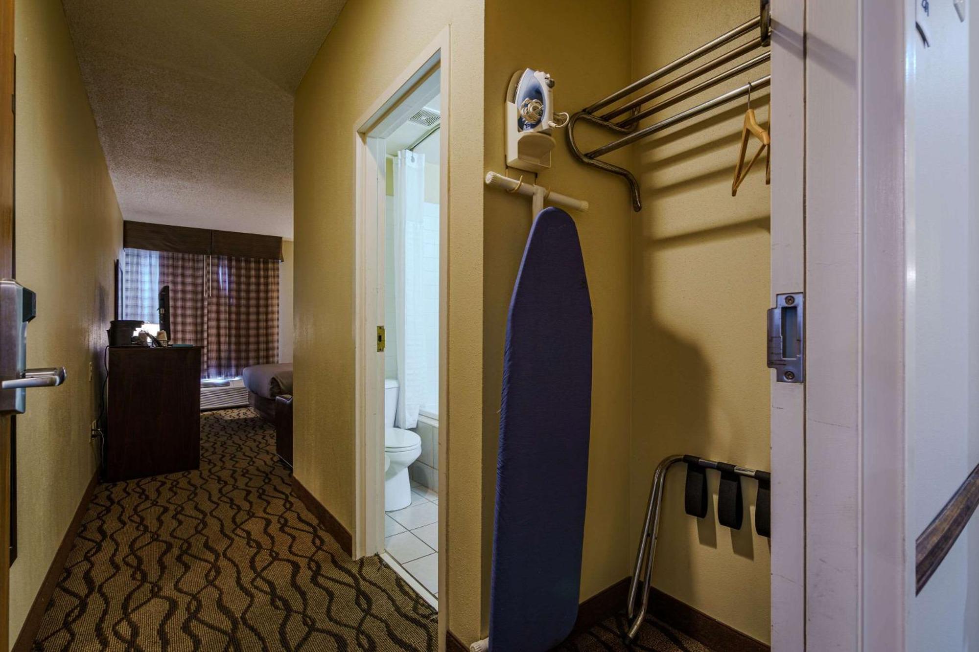 Quality Inn I-75 West Chester-North Cincinnati Extérieur photo